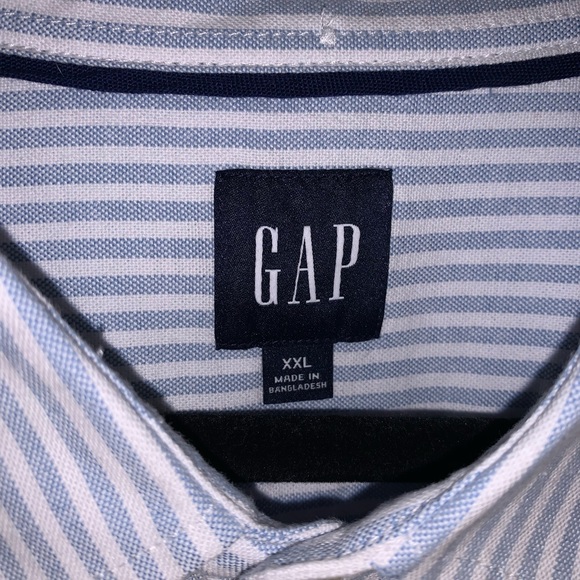 GAP PREPPY STRIPED BUTTON DOWN - Picture 2 of 5